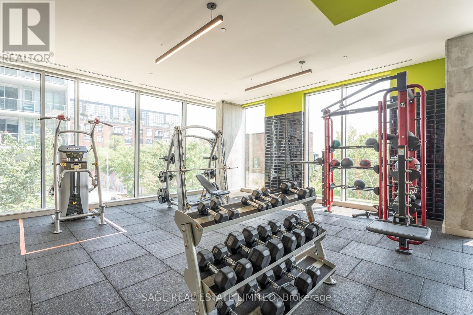 1102 - 15 BASEBALL PLACE Image 18