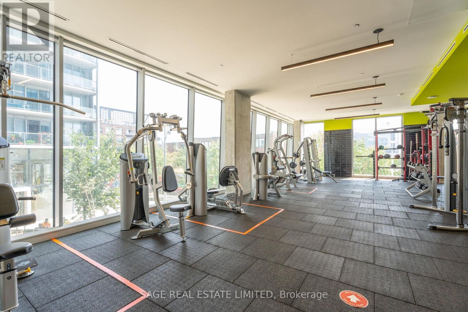 1102 - 15 BASEBALL PLACE Image 19