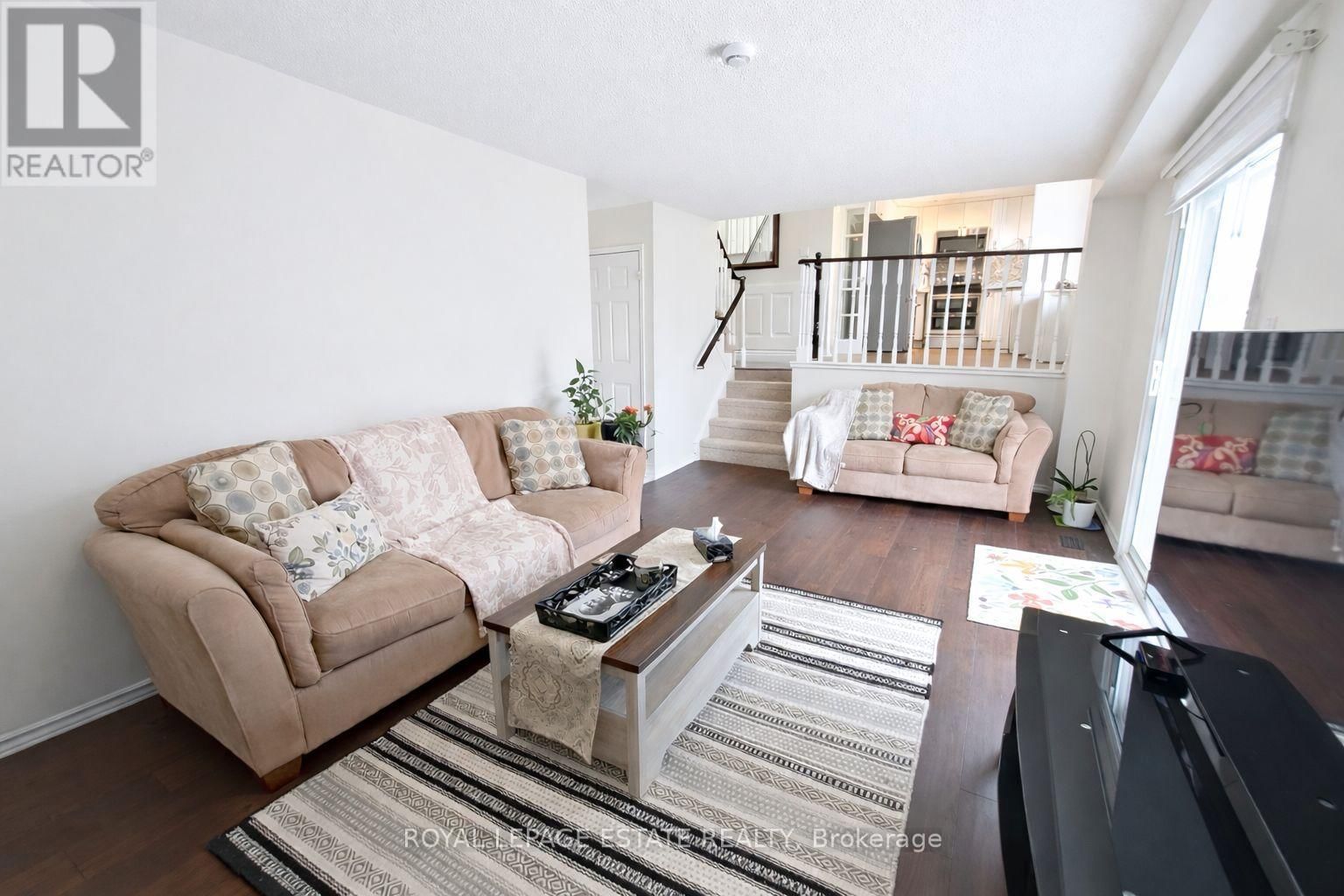 130 WILLIAM STEPHENSON DRIVE Image 16