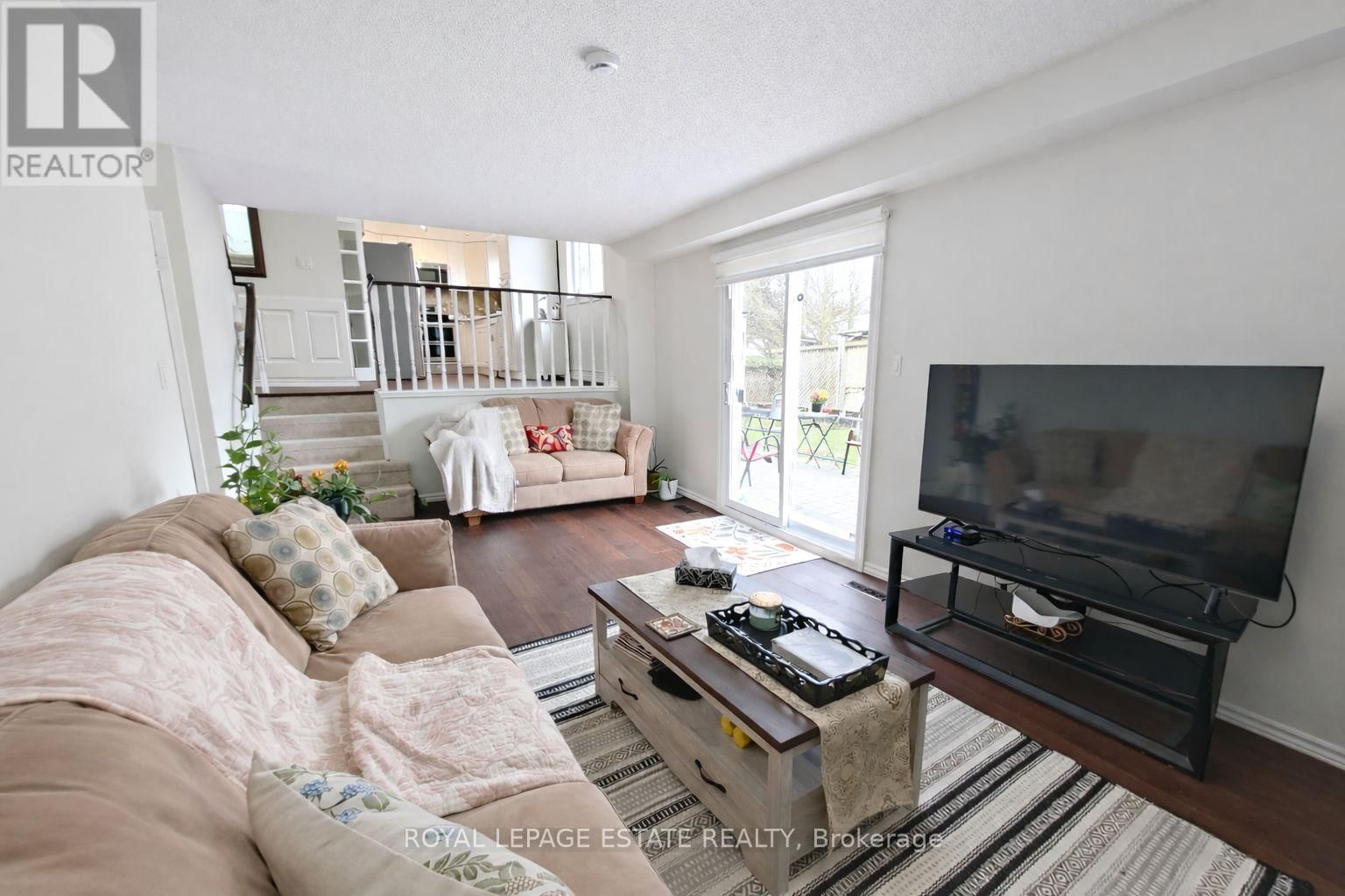 130 WILLIAM STEPHENSON DRIVE Image 17