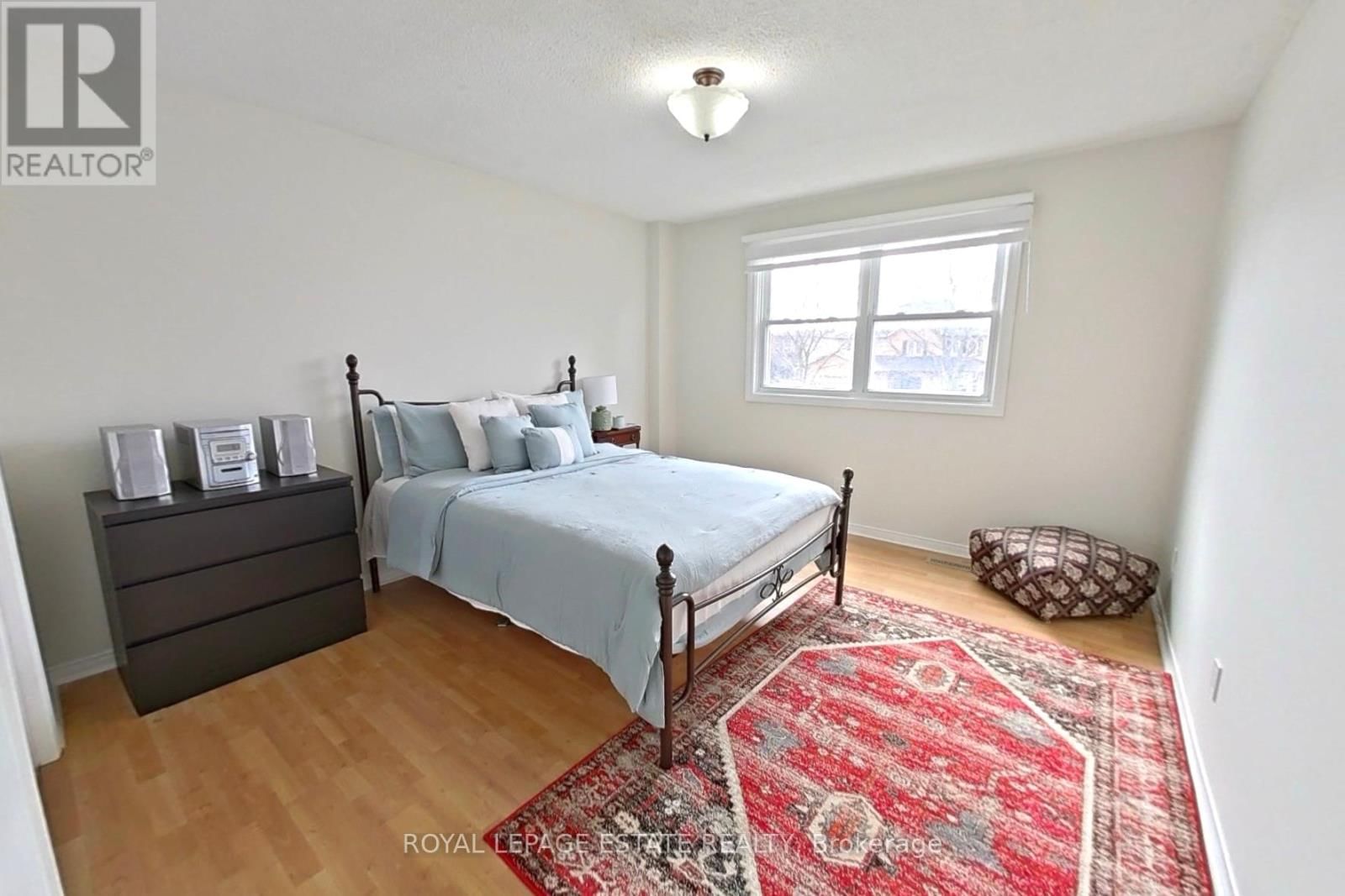 130 WILLIAM STEPHENSON DRIVE Image 20