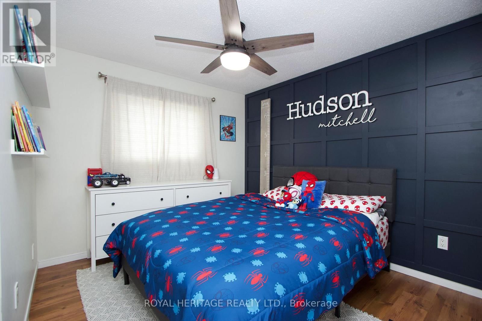 11 GLANVILLE CRESCENT Image 21