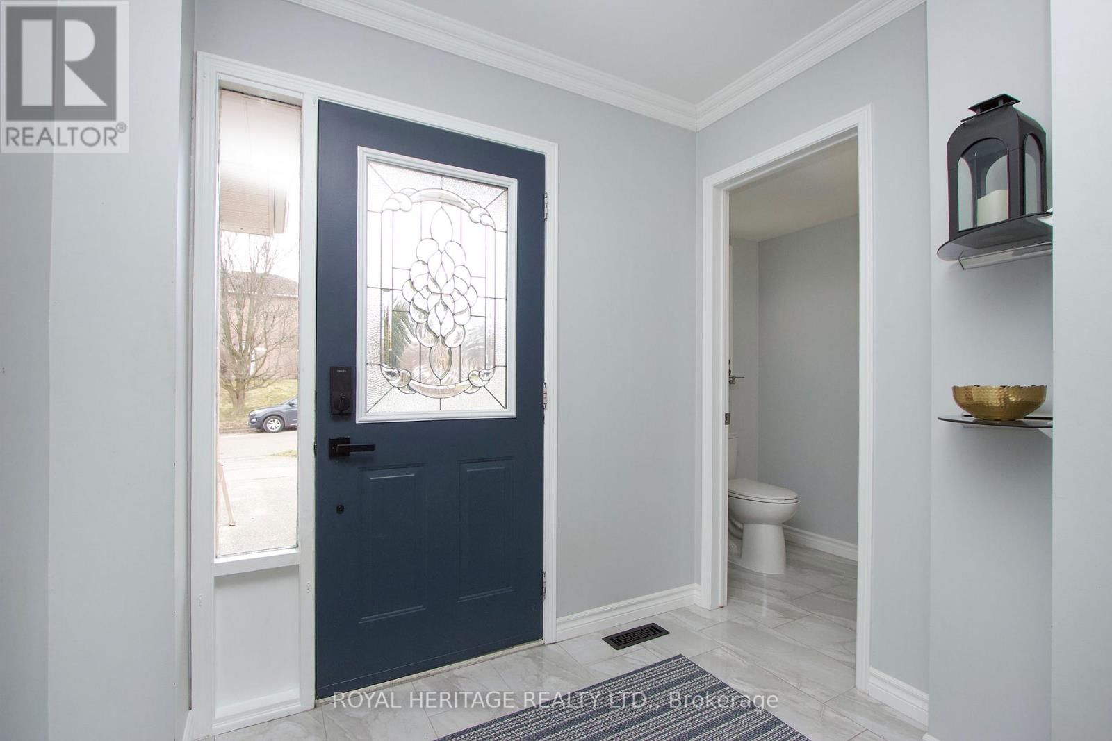 11 GLANVILLE CRESCENT Image 3