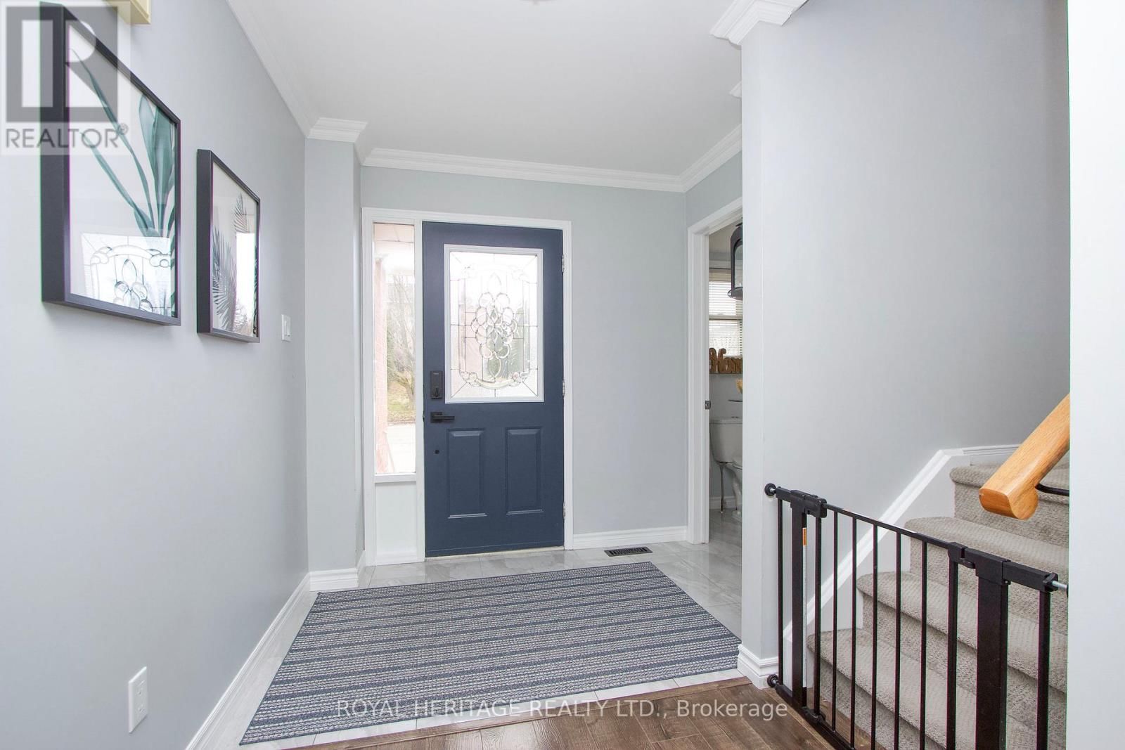 11 GLANVILLE CRESCENT Image 4