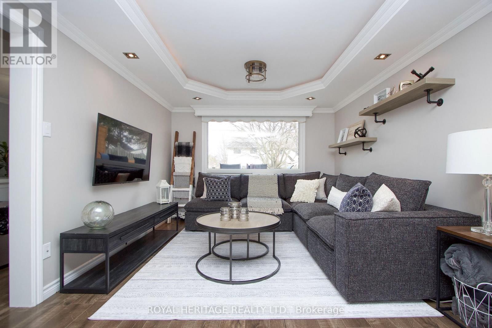 11 GLANVILLE CRESCENT Image 7