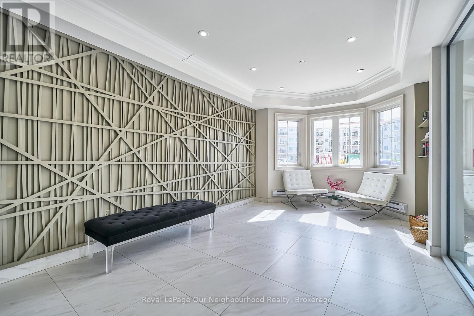 316 - 80 SHIPWAY AVENUE Image 13