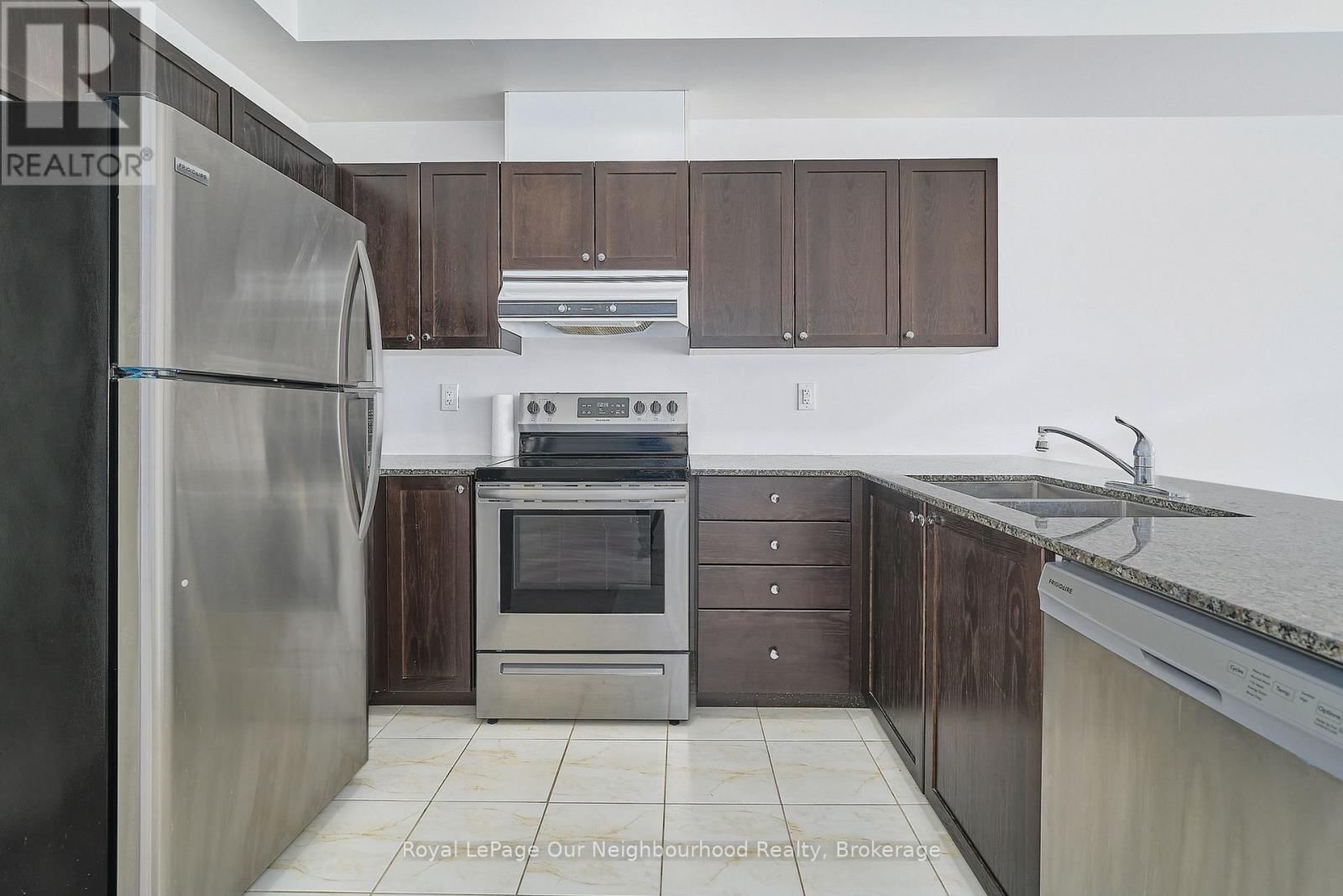 316 - 80 SHIPWAY AVENUE Image 22