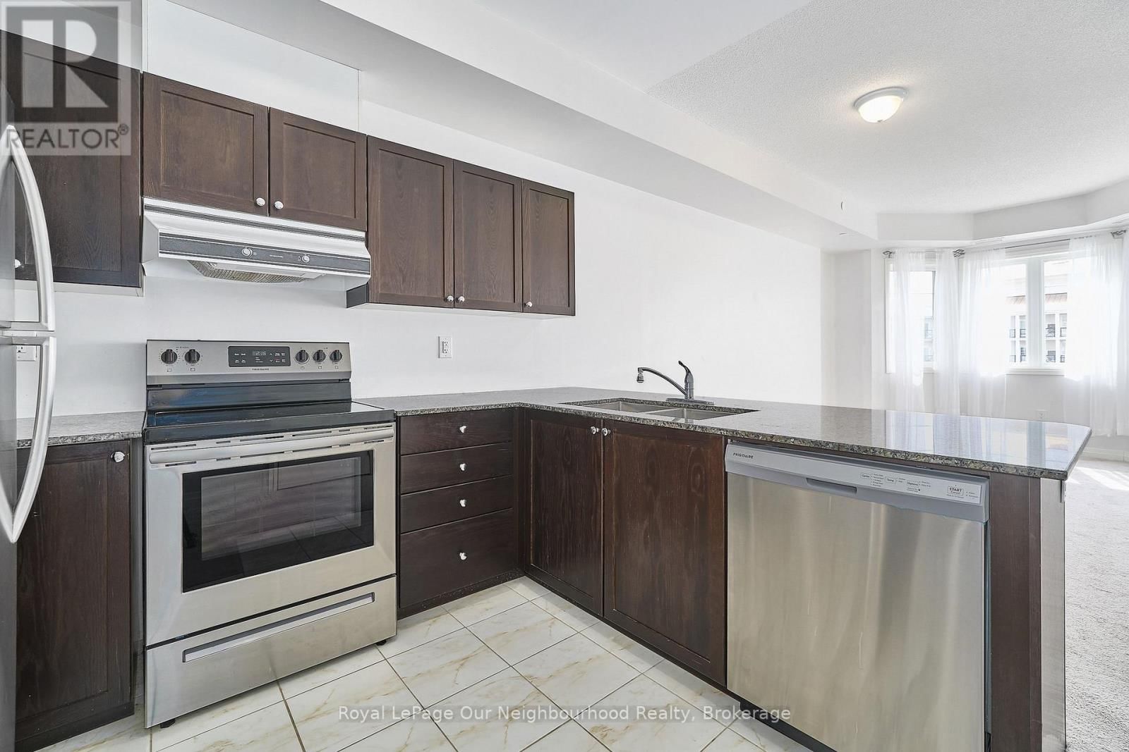 316 - 80 SHIPWAY AVENUE Image 24