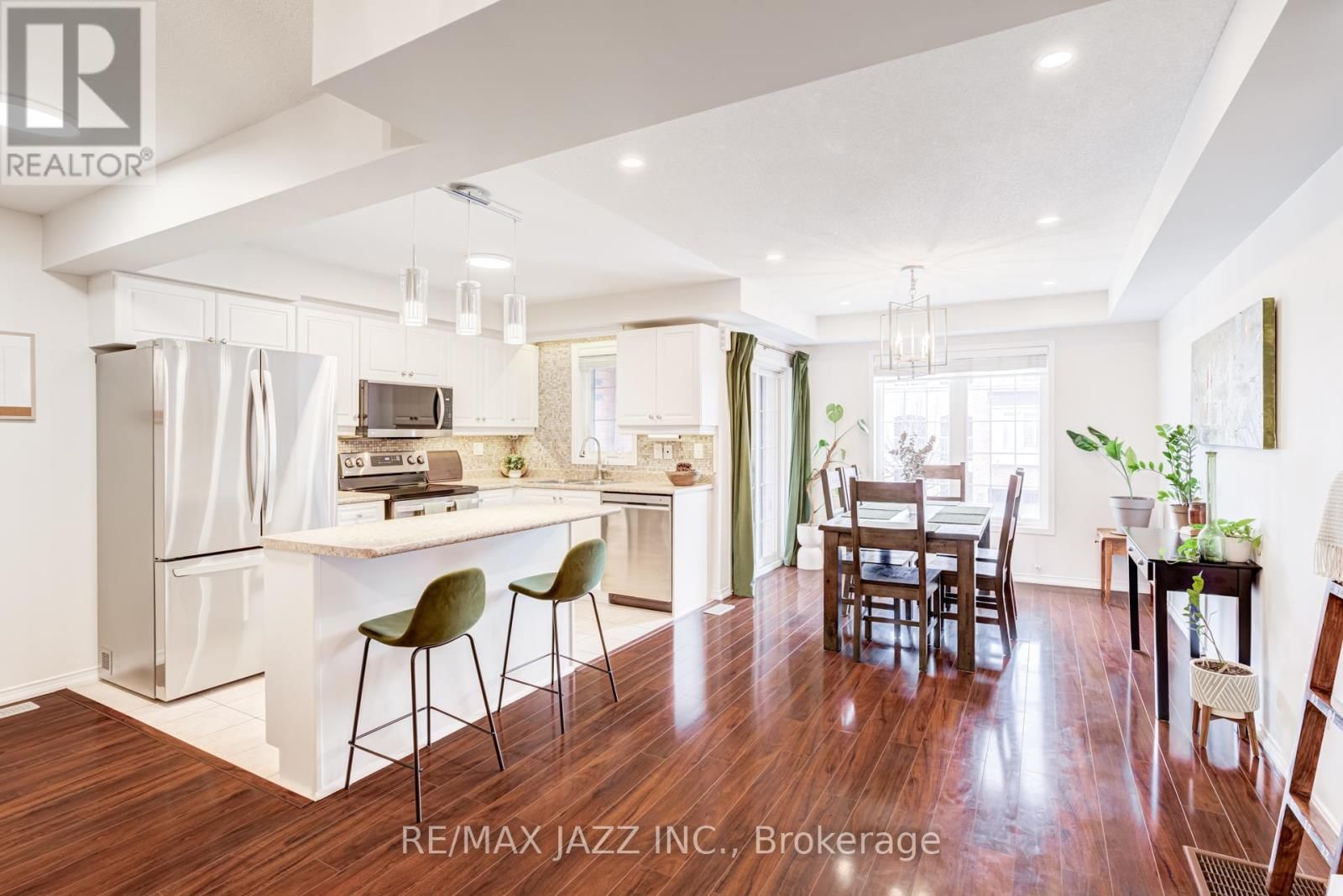 16 CLOWES STREET Image 10