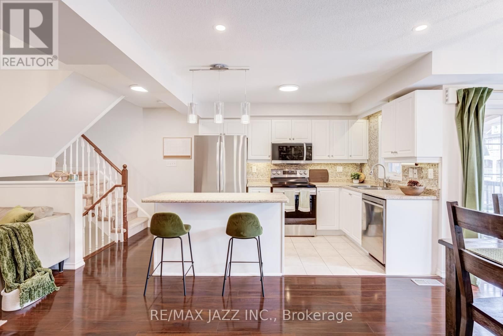 16 CLOWES STREET Image 14