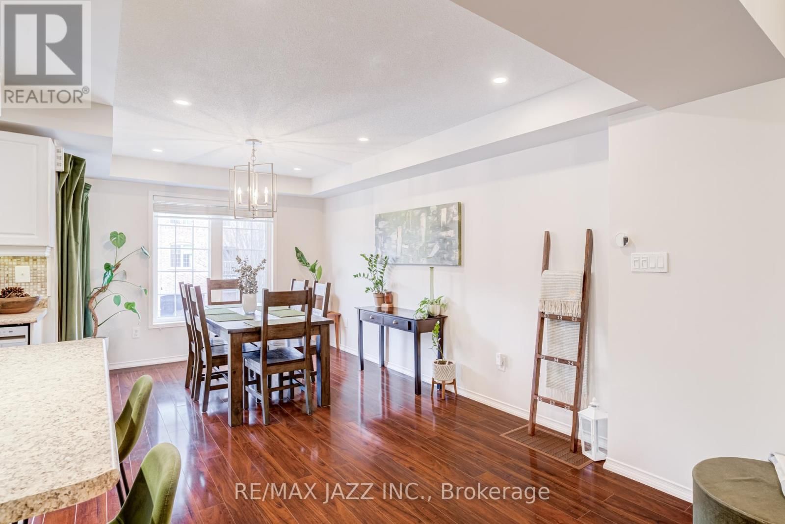 16 CLOWES STREET Image 21