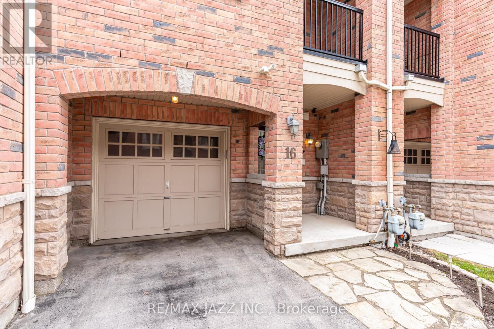 16 CLOWES STREET Image 3