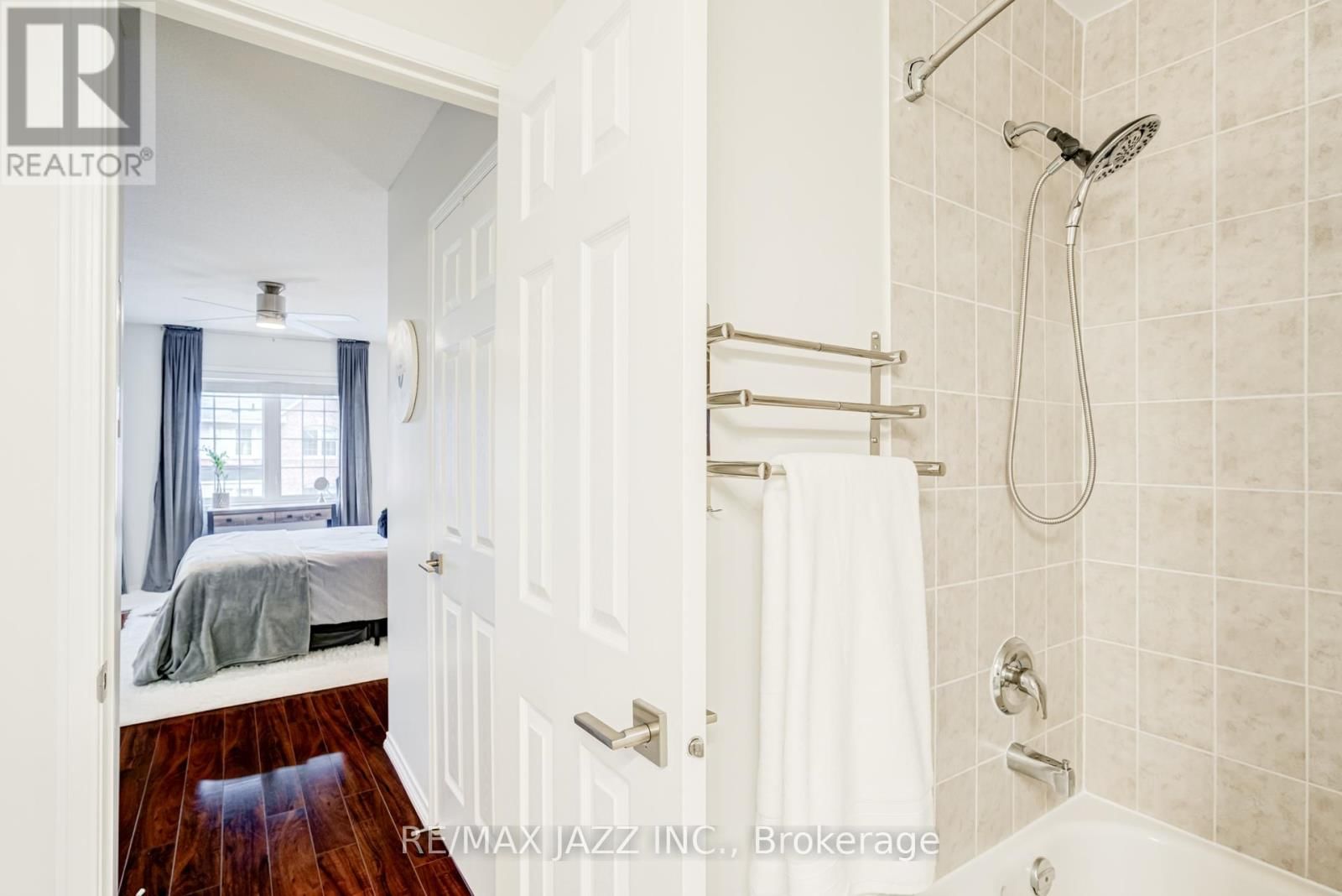 16 CLOWES STREET Image 41