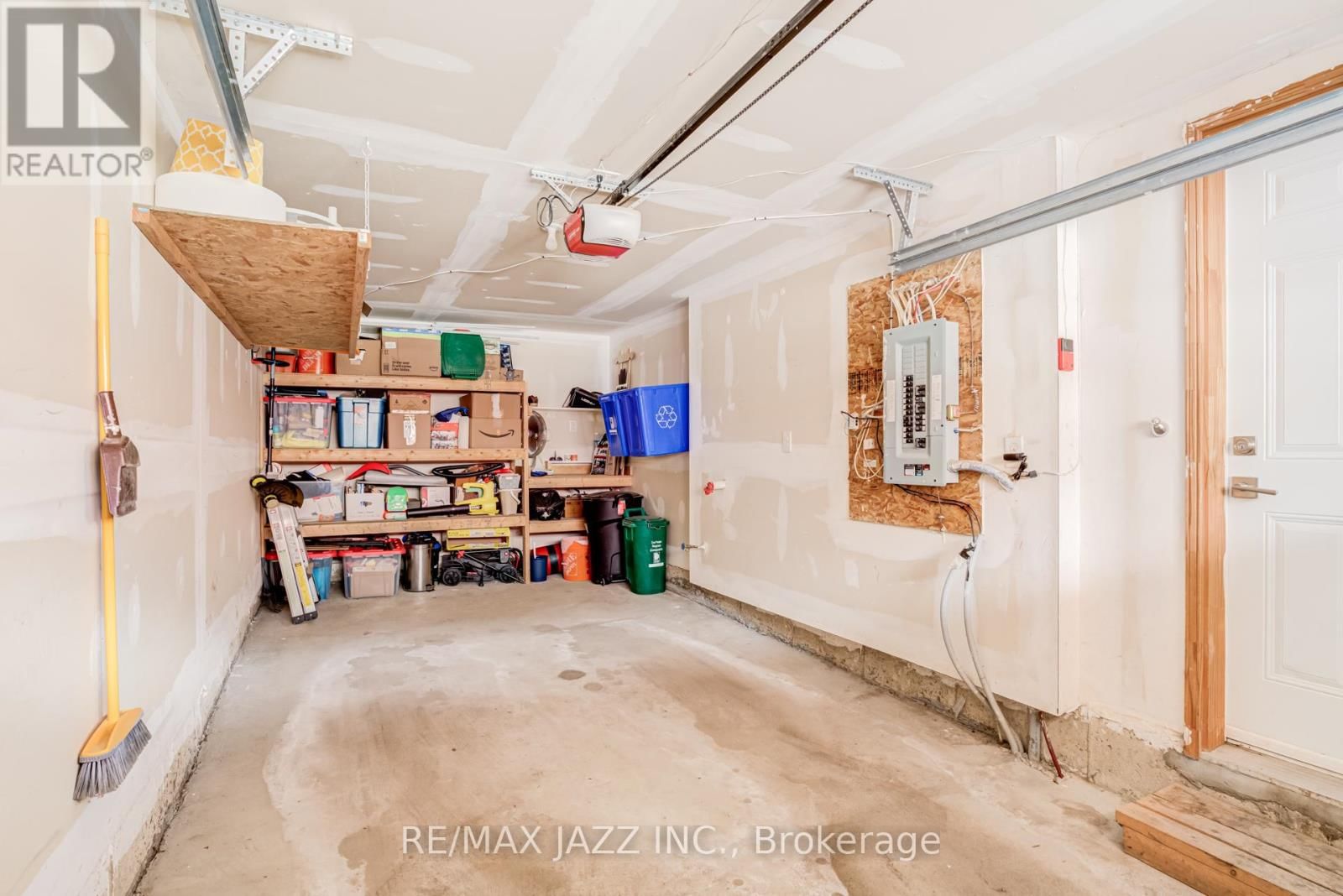 16 CLOWES STREET Image 43