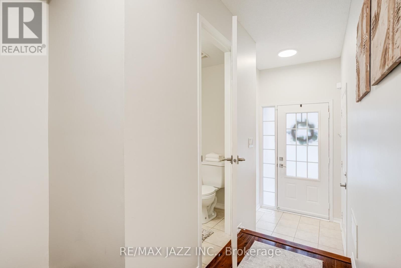 16 CLOWES STREET Image 5