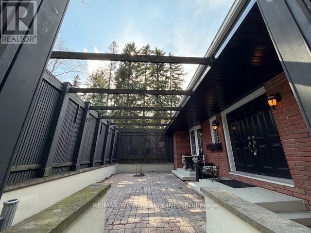 1184 KINGSTON ROAD Image 5