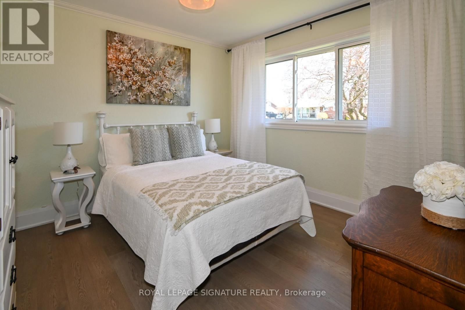 522 ROSMERE STREET Image 19