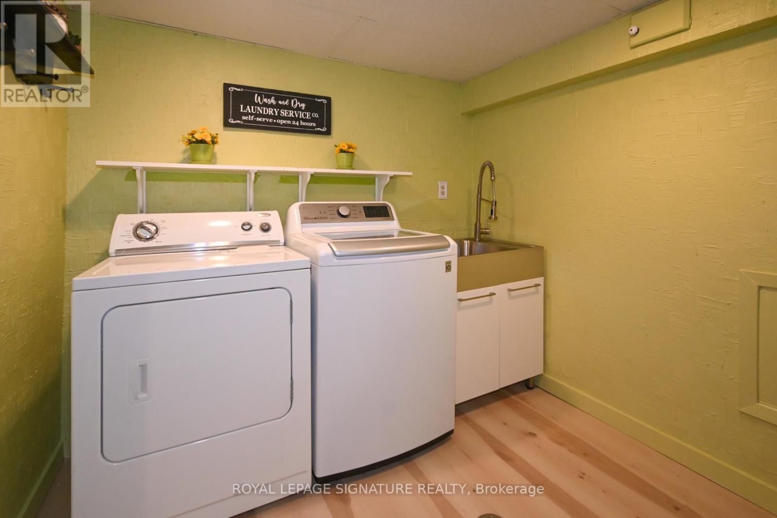 522 ROSMERE STREET Image 29