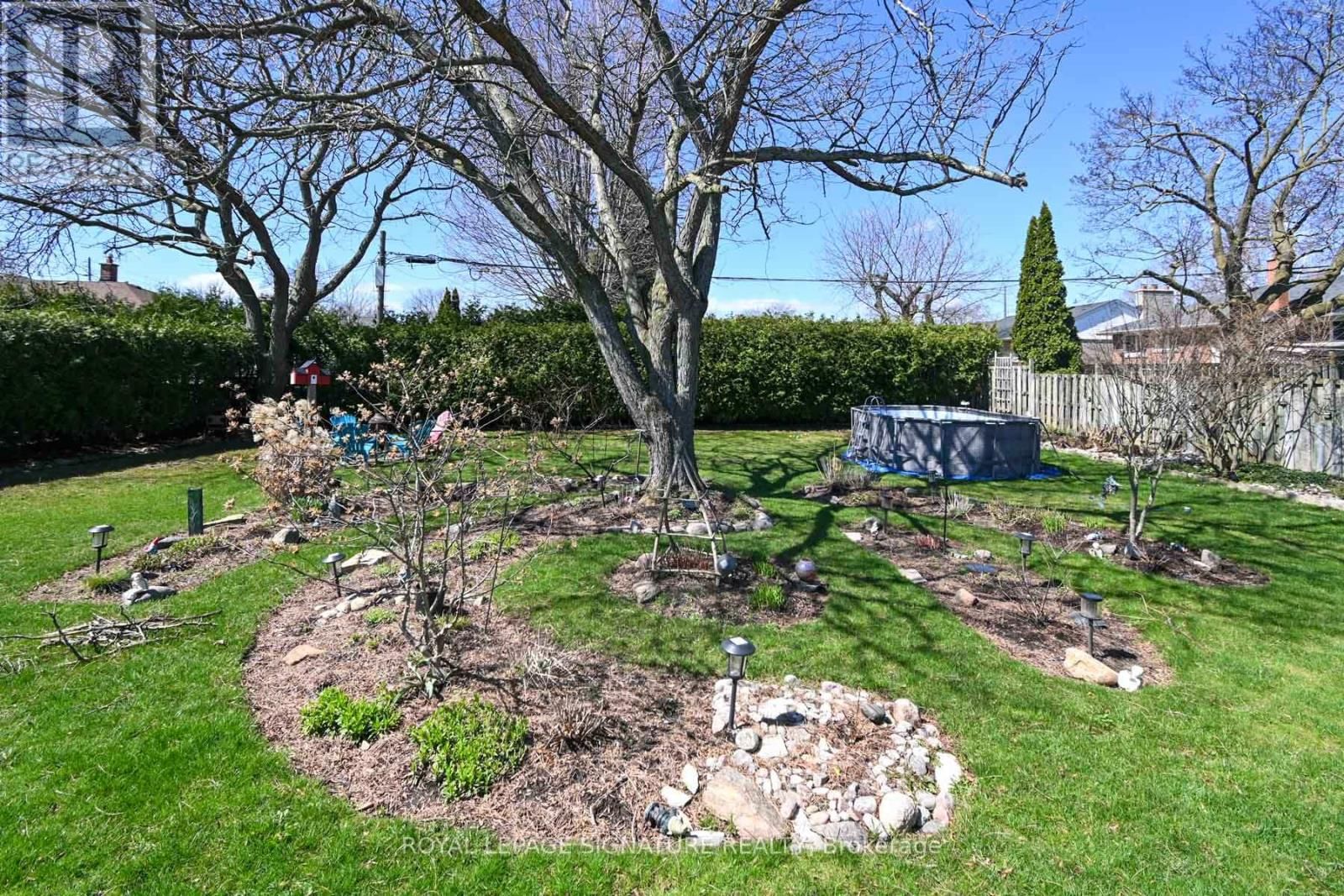 522 ROSMERE STREET Image 33