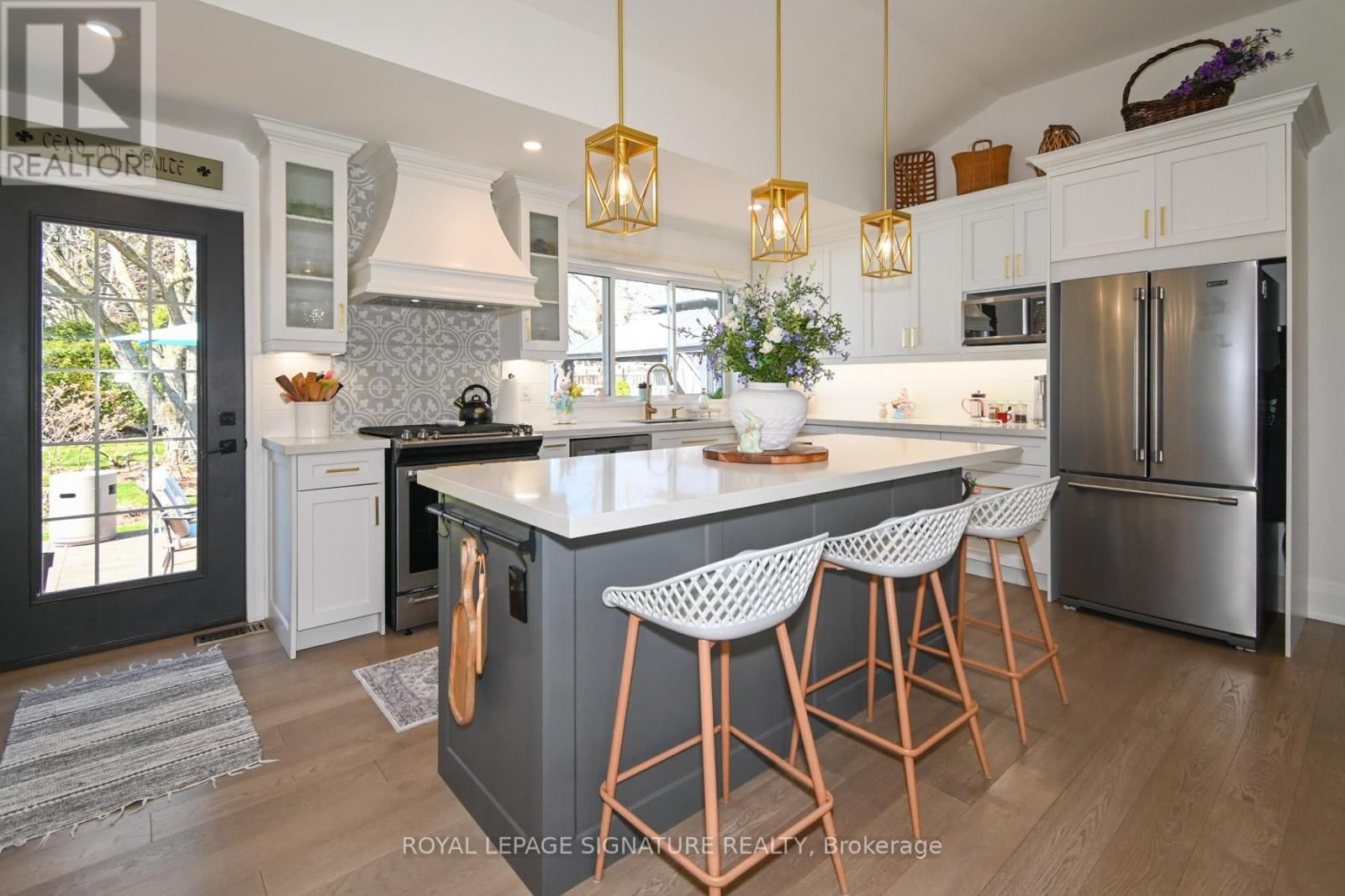 522 ROSMERE STREET Image 35