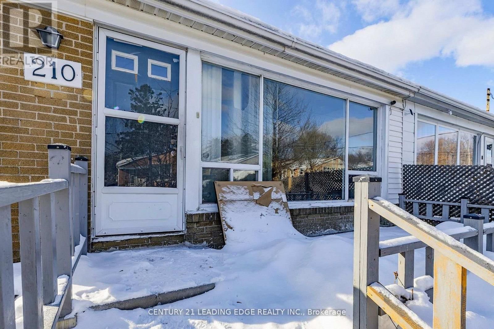 210 LINDEN AVENUE Image 3