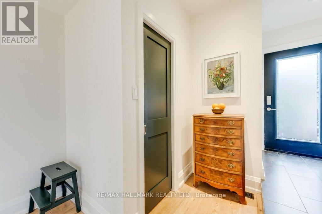 235 BOULTON AVENUE Image 14