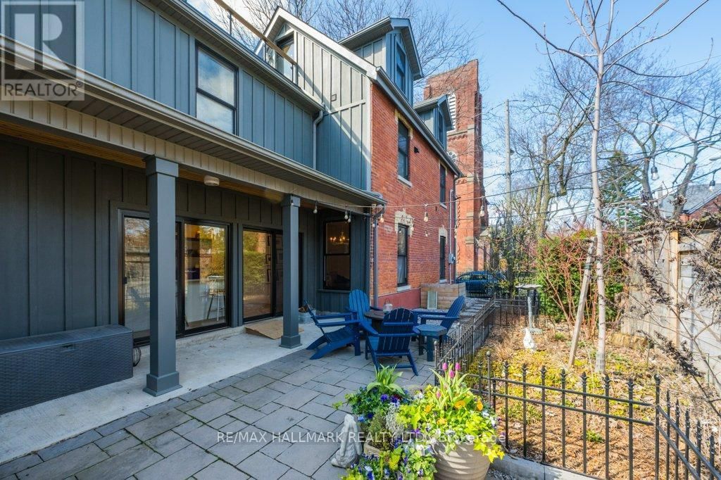 235 BOULTON AVENUE Image 2