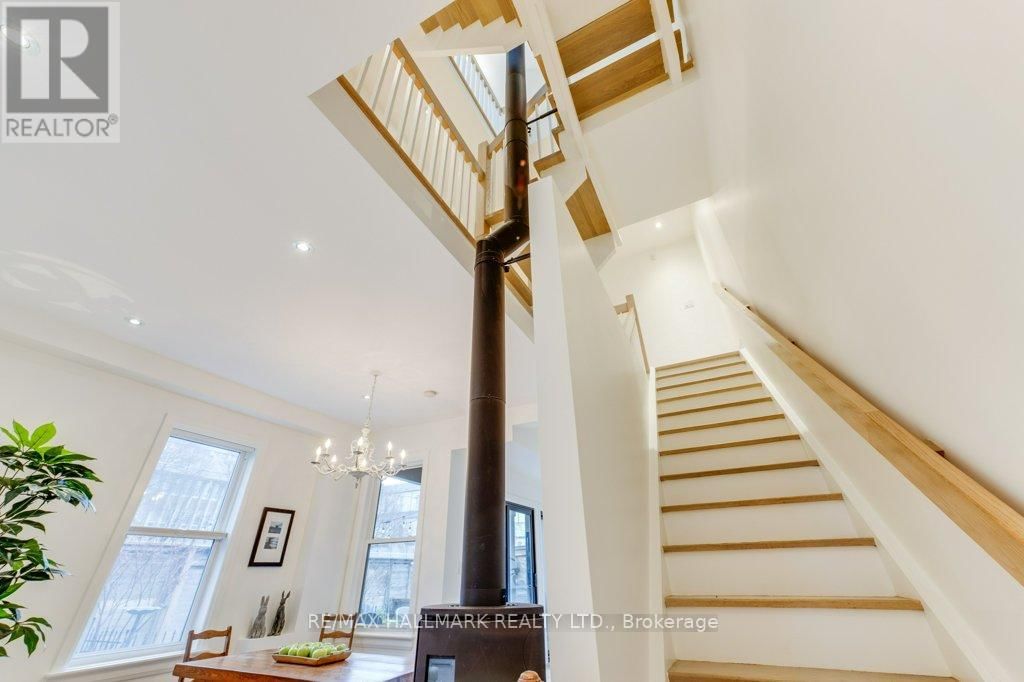 235 BOULTON AVENUE Image 21