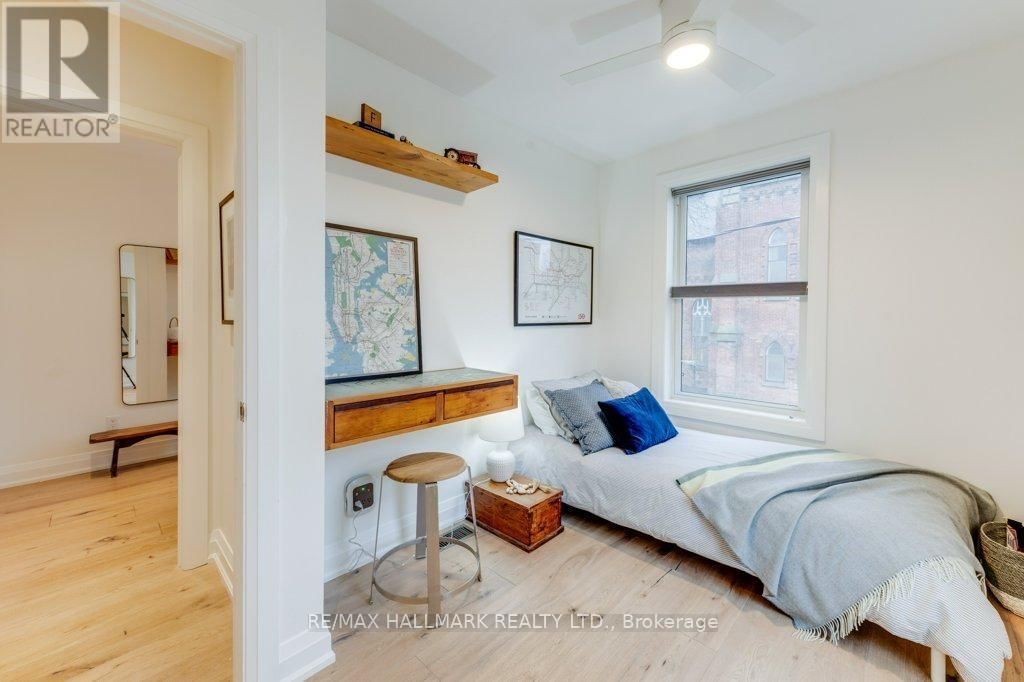 235 BOULTON AVENUE Image 31