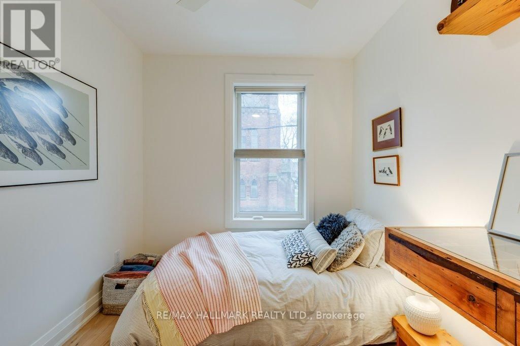 235 BOULTON AVENUE Image 34