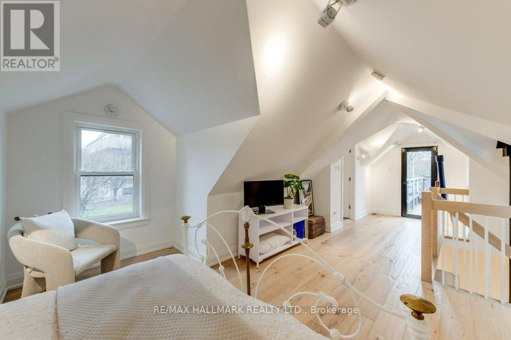 235 BOULTON AVENUE Image 39