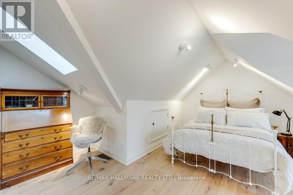 235 BOULTON AVENUE Image 40