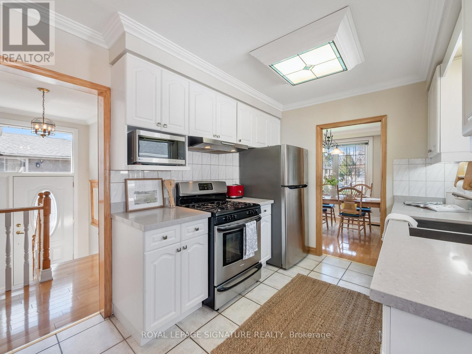 9 WINCREST DRIVE Image 14