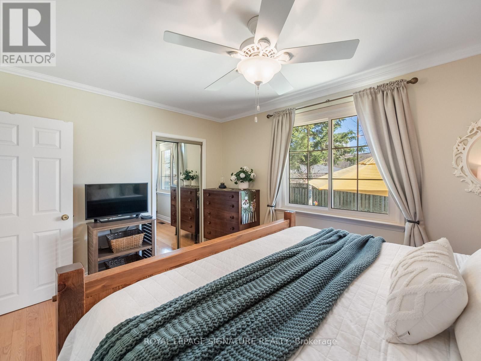 9 WINCREST DRIVE Image 20