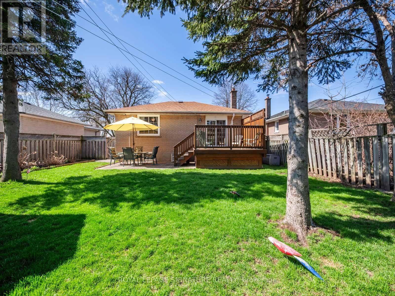 9 WINCREST DRIVE Image 35