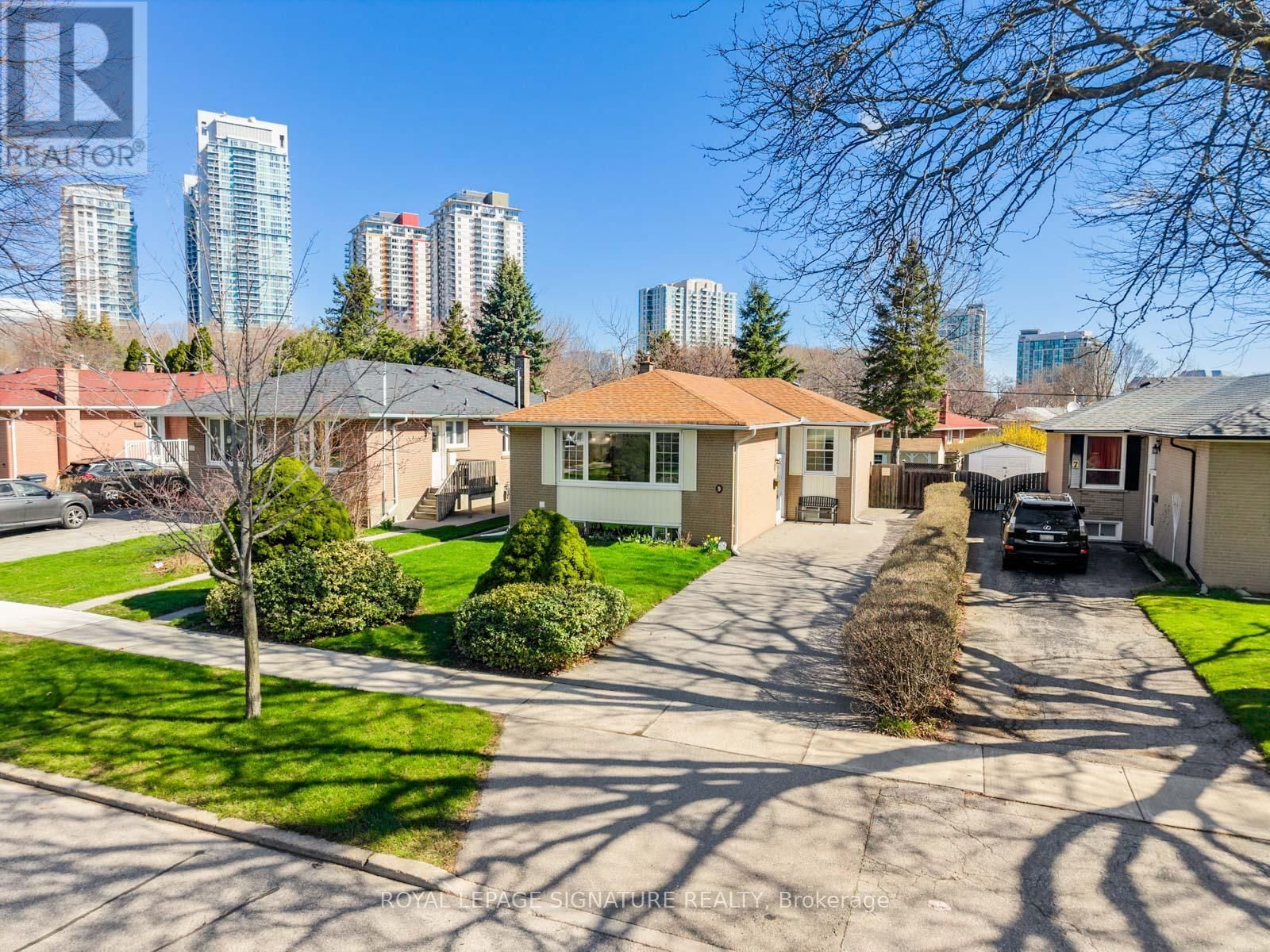 9 WINCREST DRIVE Image 39