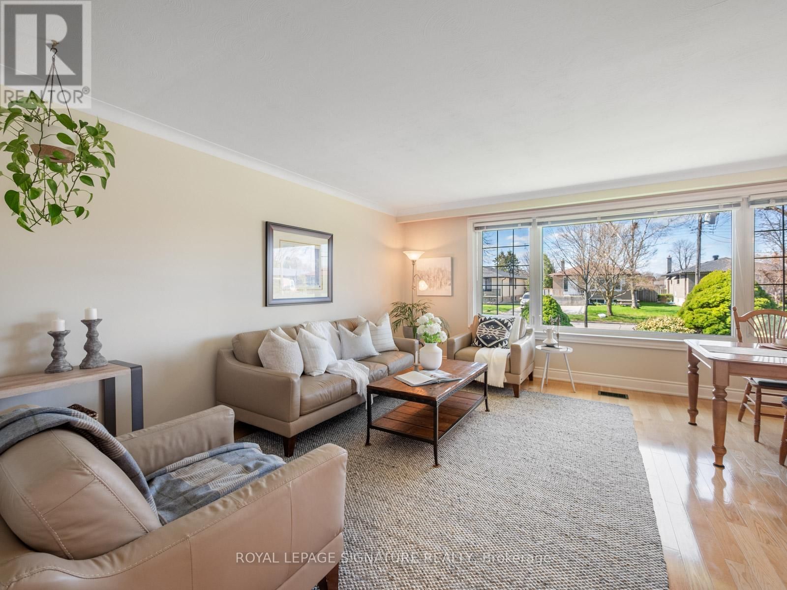 9 WINCREST DRIVE Image 5