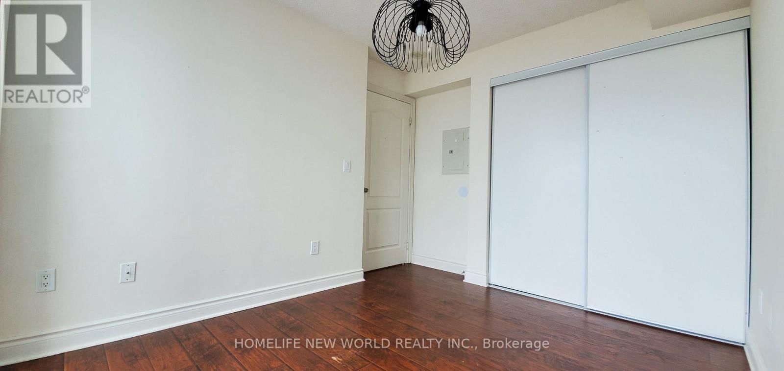 1604 - 50 BRIAN HARRISON WAY Image 10