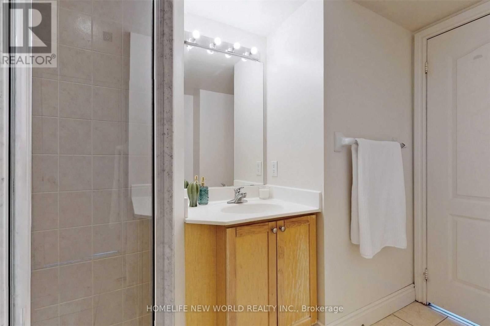 1604 - 50 BRIAN HARRISON WAY Image 12