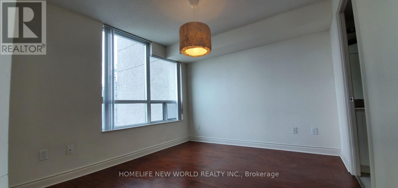 1604 - 50 BRIAN HARRISON WAY Image 7