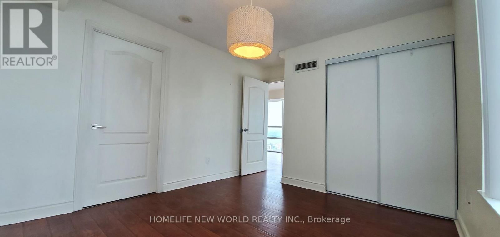 1604 - 50 BRIAN HARRISON WAY Image 8