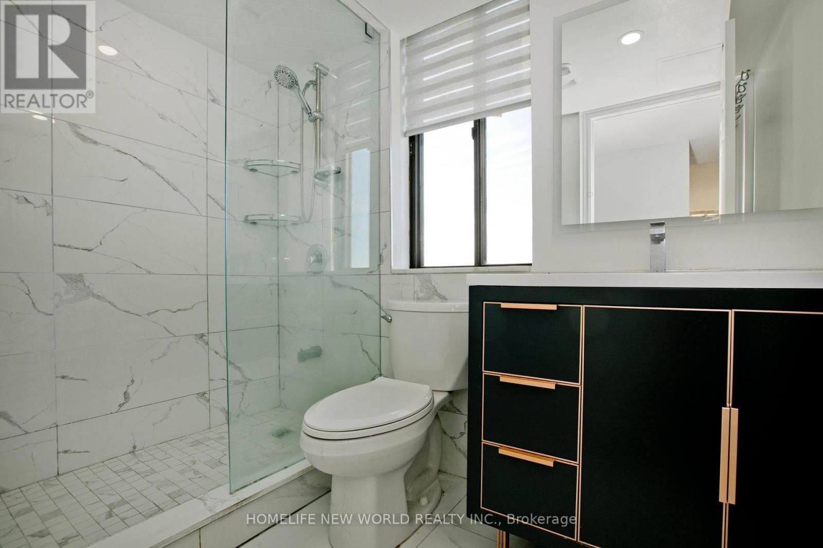 2117 - 75 BAMBURGH CIRCLE Image 21