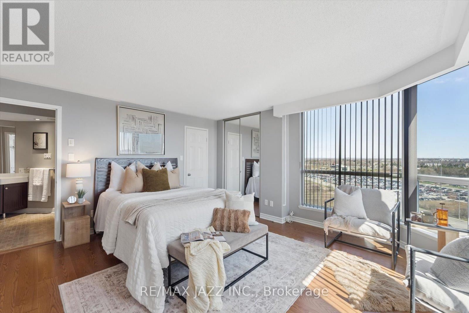 1112 - 360 WATSON STREET EAST Image 14