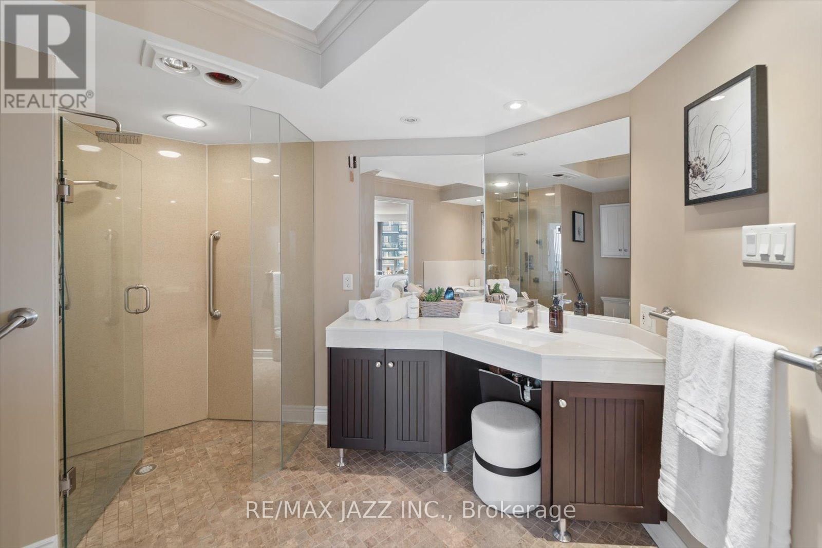 1112 - 360 WATSON STREET EAST Image 17