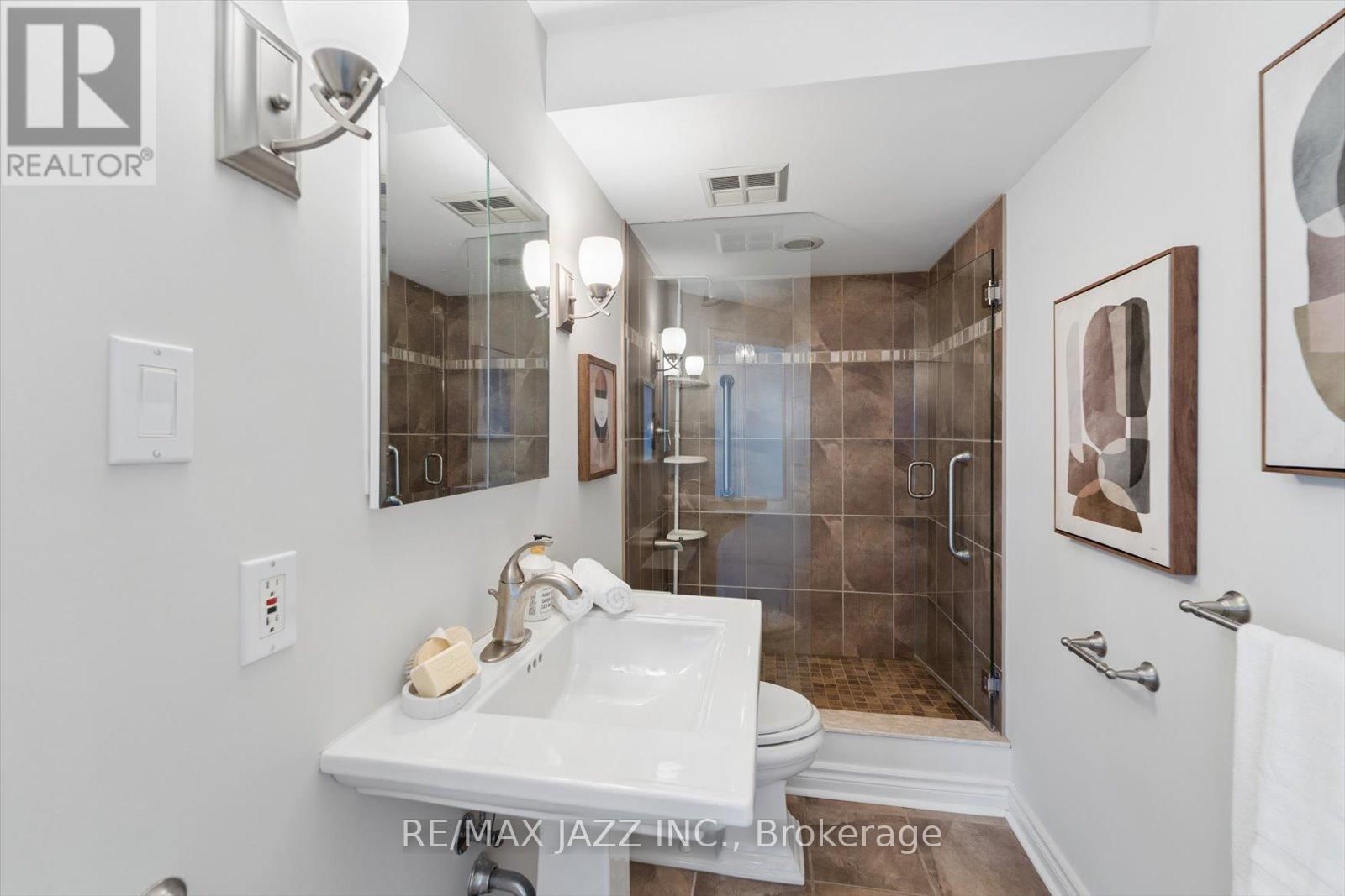 1112 - 360 WATSON STREET EAST Image 21