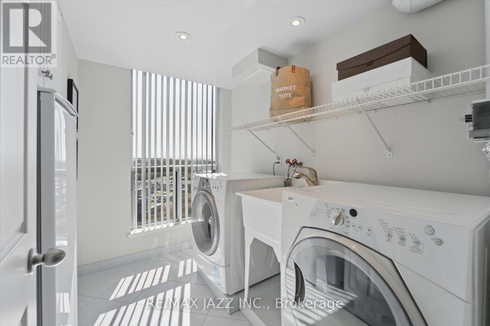 1112 - 360 WATSON STREET EAST Image 22