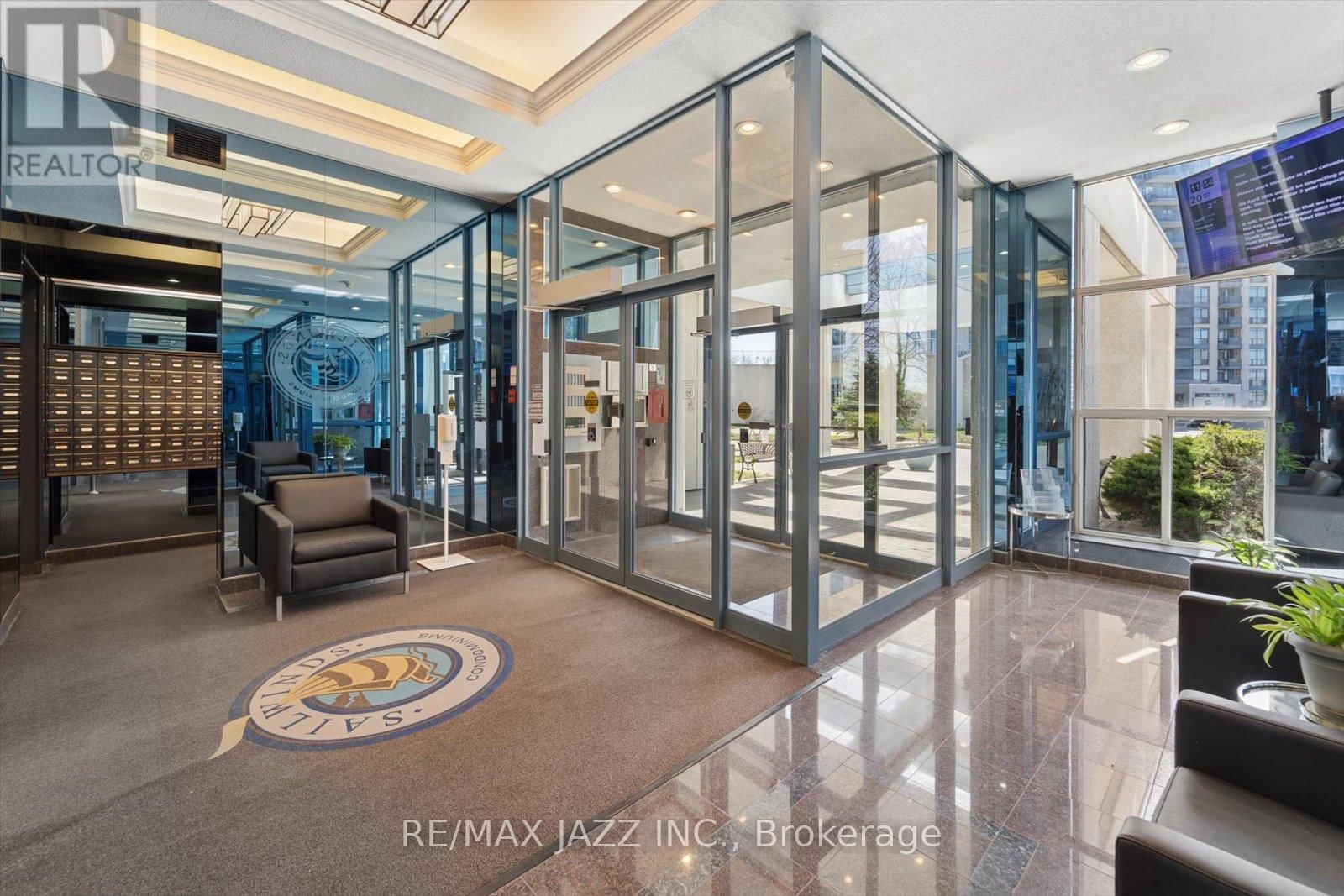 1112 - 360 WATSON STREET EAST Image 3