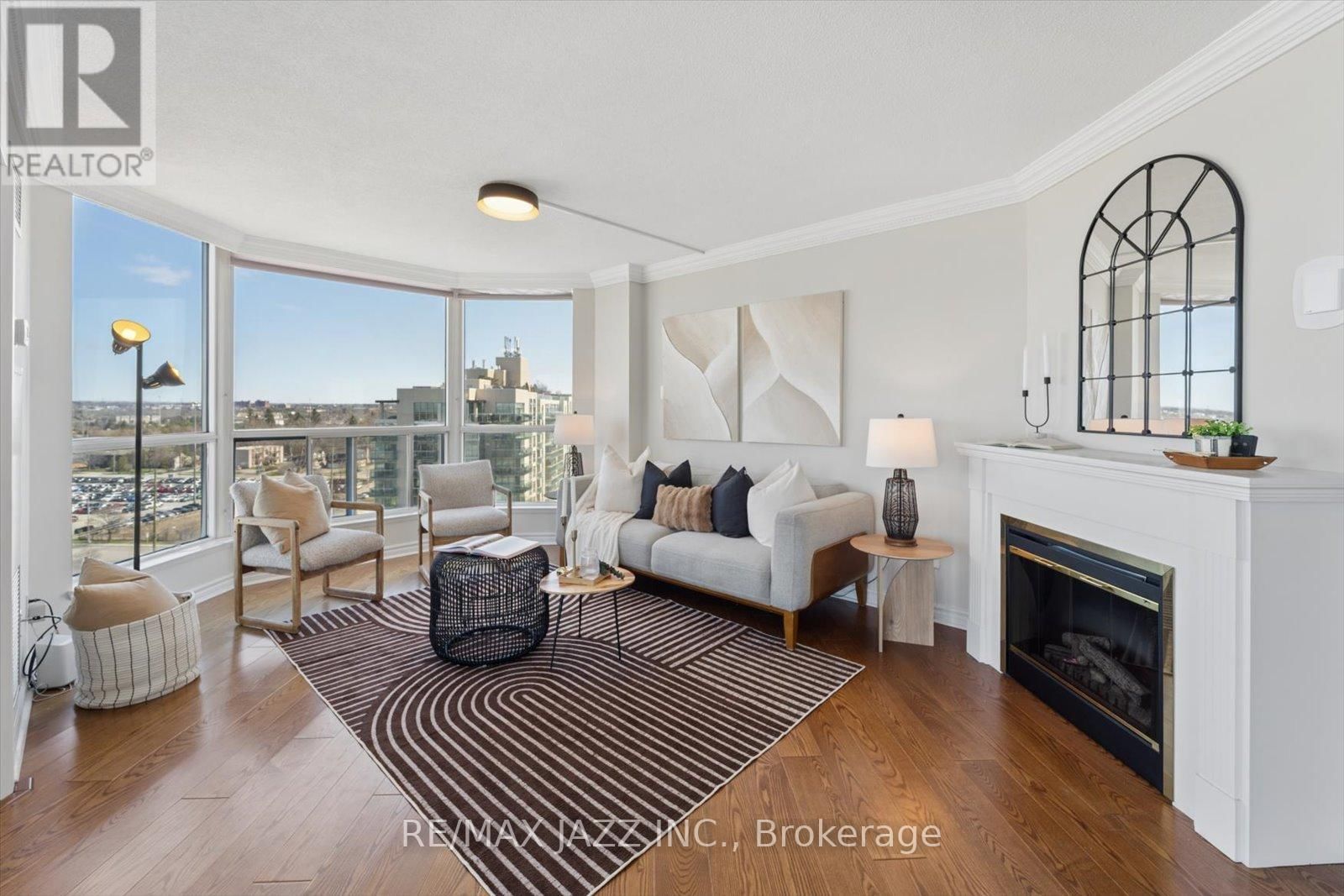 1112 - 360 WATSON STREET EAST Image 5