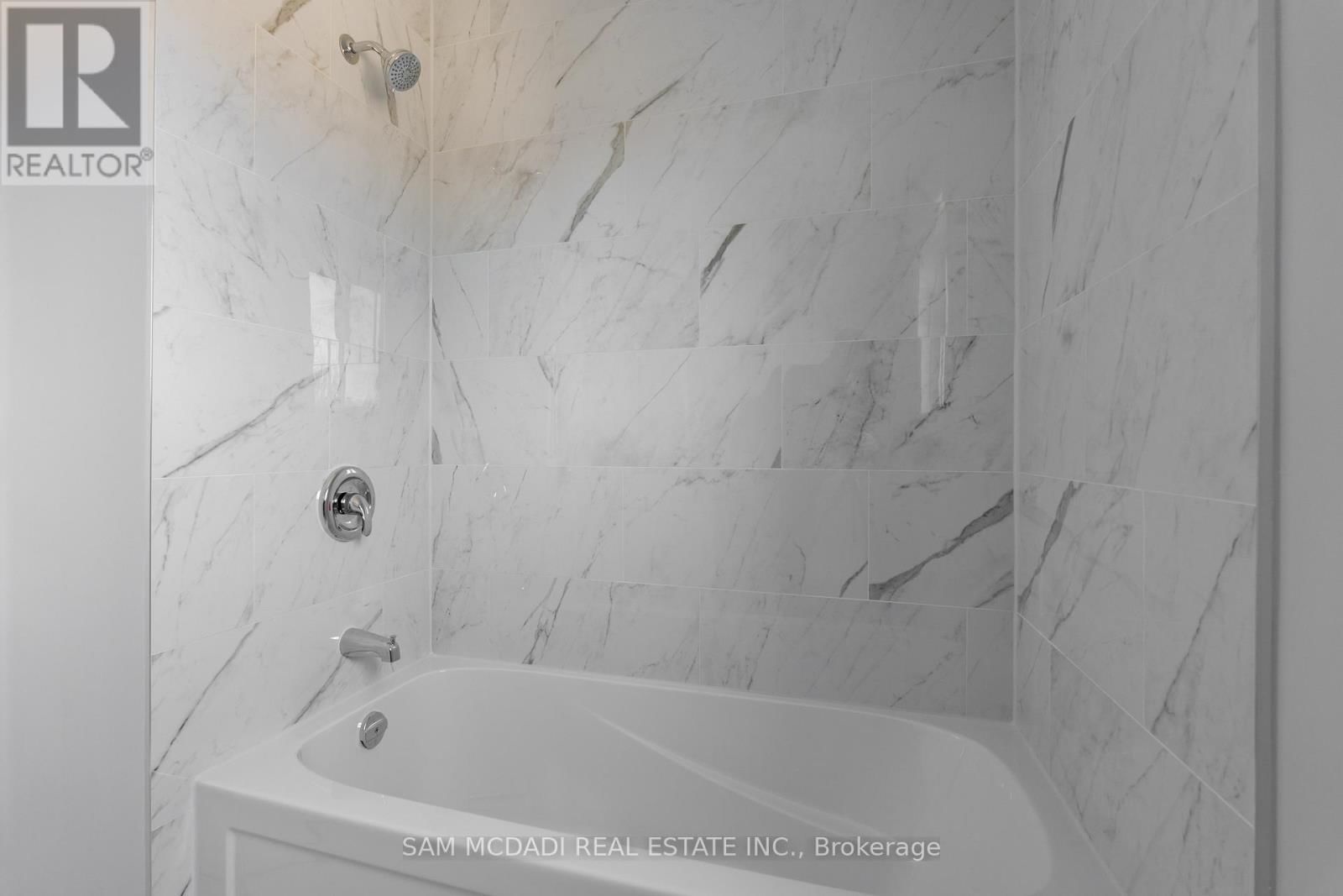 9 BIRCHFIELD DRIVE Image 13