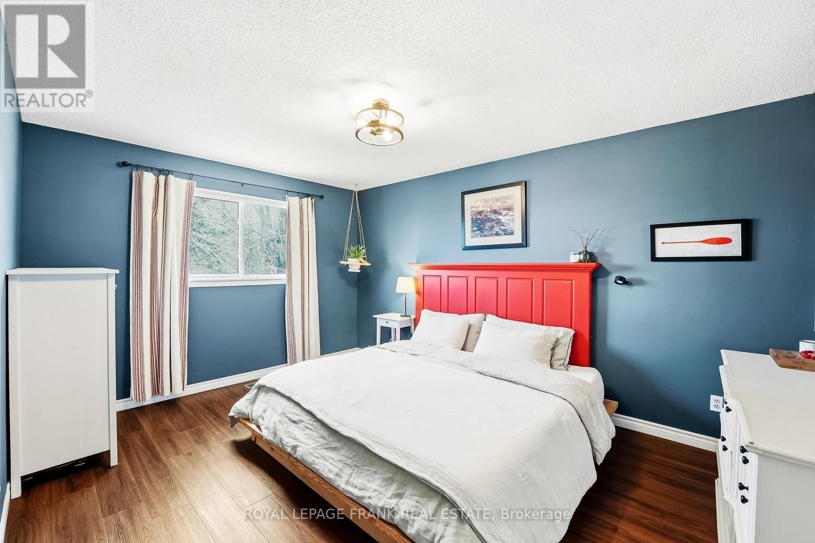 157 BLOSSOM COURT Image 14